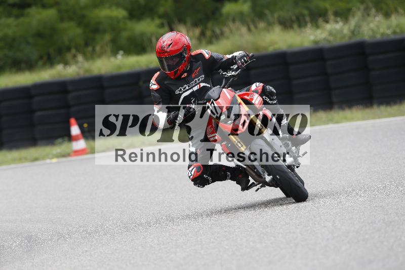 /37 28.07.2025 Dunlop Ride und Test Day ADR/Einsteiger gruen/17